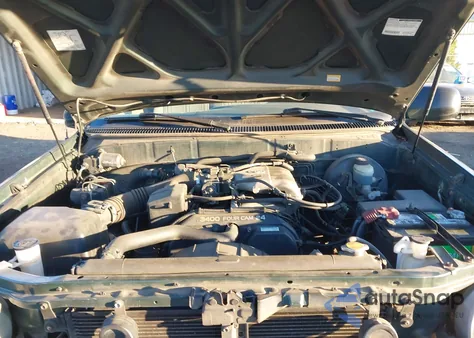 2003 Toyota Tundra z USA, uszkodzony, nr VIN 5TBJN32113S368629